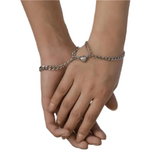 Koppelarmbanden Zilver met Hartverbinding