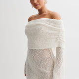 Witte Gebreide Mini Jurk met Off-Shoulder Halslijn