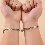 Koppelarmbanden Zilver met Hartverbinding