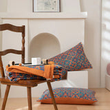 Blauw-Oranje Bedsprei met Geometrisch Bloemenpatroon