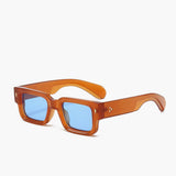Vierkante Zonnebril met Gekleurd Montuur voor Trendy Look