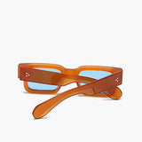 Vierkante Zonnebril met Gekleurd Montuur voor Trendy Look