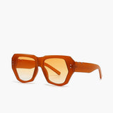 Oversized Oranje Zonnebril voor Opvallende en Trendy Look