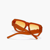 Oversized Oranje Zonnebril voor Opvallende en Trendy Look