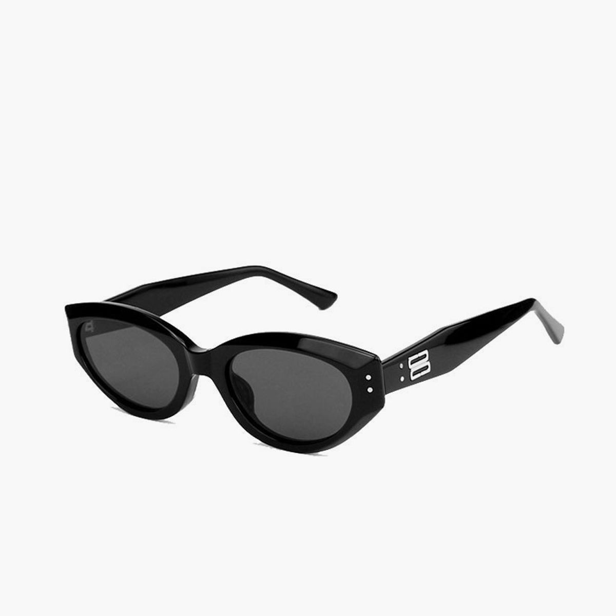 Cat Eye Zonnebril Zwart voor Trendy en Elegante Look.