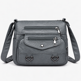 Vintage crossbody tas van kunstleer met hartdetails