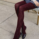 Bordeaux Panty met Patroon voor Elegante en Trendy Look
