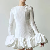 Witte Gebreide Mini Jurk met Volant Zoom
