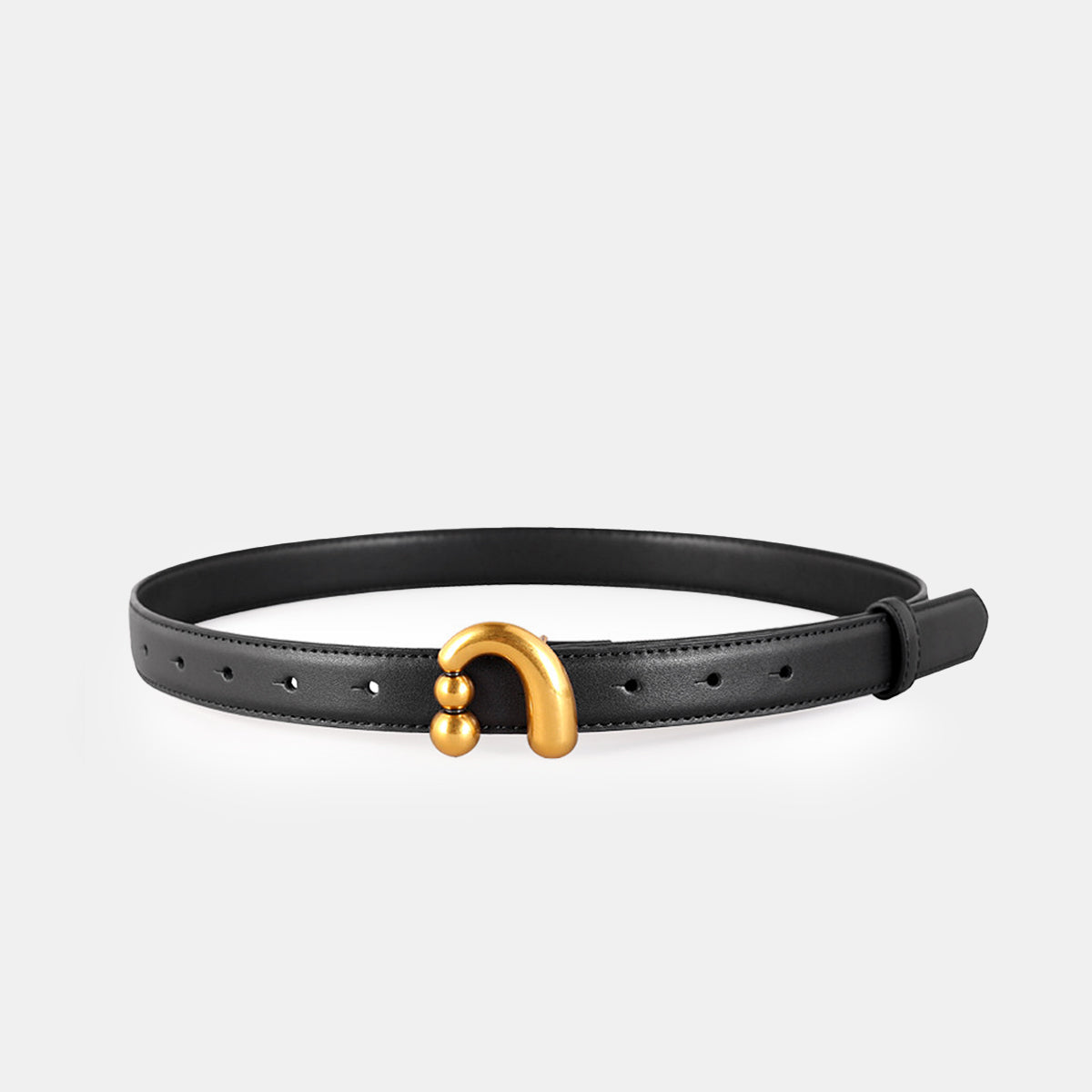 Minimalistische Zwarte Riem met Gouden Detail voor Stijlvolle Look.