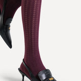 Geribde Bordeaux Panty voor Elegante en Warme Look