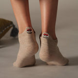 Dames Enkelsokken Beige met Geborduurd Figuur