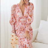 Roze Bloemenjurk met Smockdetail en Volantzoom