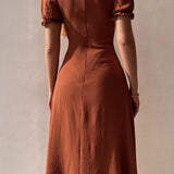 Bruine Midi Jurk met Pofmouwen en Split