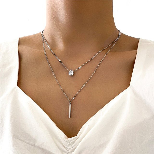 Gelaagde Ketting met Minimalistische Hangers.