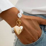 Barokparel Armband met Hartbedel en Toggle Sluiting
