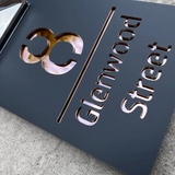 Gepersonaliseerd Huisnummerbord met LED Verlichting – Zwart