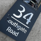 Gepersonaliseerd Huisnummerbord met LED Verlichting – Zwart