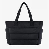 Gewatteerde Shopper Tas met Ruim Interieur.
