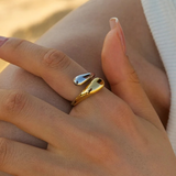 Tweekleurige Ring met Open Design voor Moderne Look