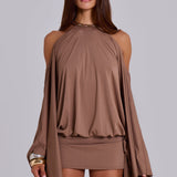 Taupe Mini Jurk met Open Rug en Kettingdetail