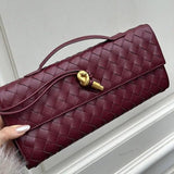 Gevlochten Clutch Tas met Luxe Sluiting.