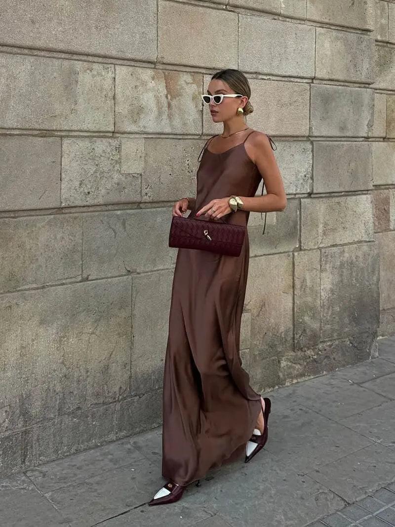 Gevlochten Clutch Tas met Luxe Sluiting.