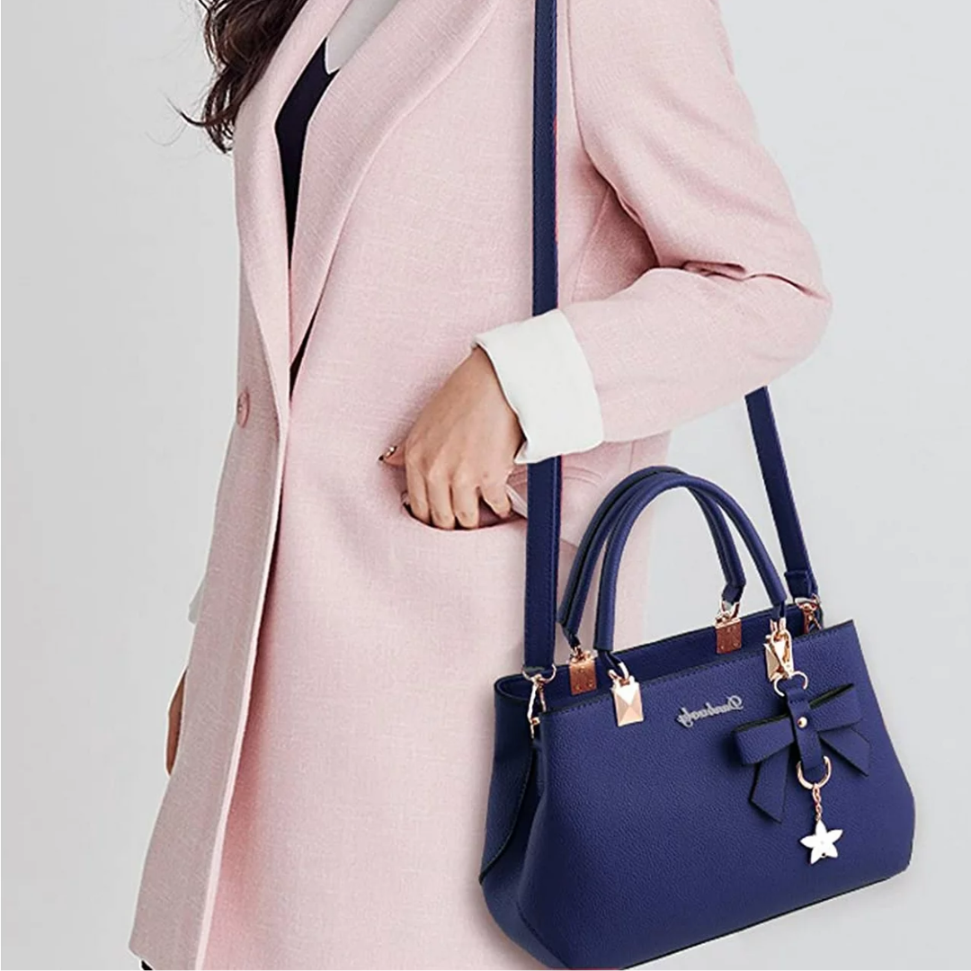 Charm Chic Bag – Elegant, Speels & Altijd Vrouwelijk.