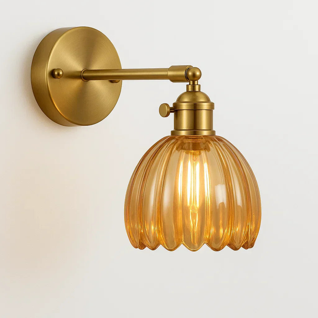 Goudkleurige Wandlamp met Glazen Kap