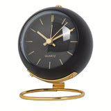 Noordse Bureauklok met Gouden Wijzers – Wit