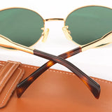 Vintage Ovale Zonnebril met Groene Glazen voor Tijdloze Look