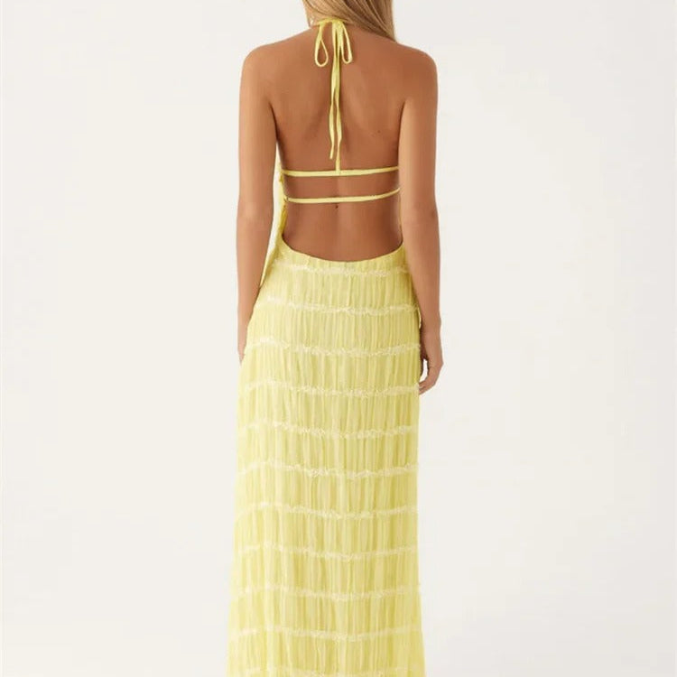 Gele Halter Maxi Jurk met Geplooide Structuur.