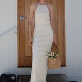Witte Halter Maxi Jurk met Geplooide Structuur